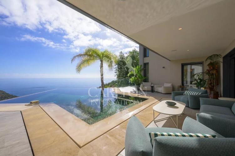 Villa contemporaine d’exception avec vue sur mer et deux piscines – Aux portes de Monaco