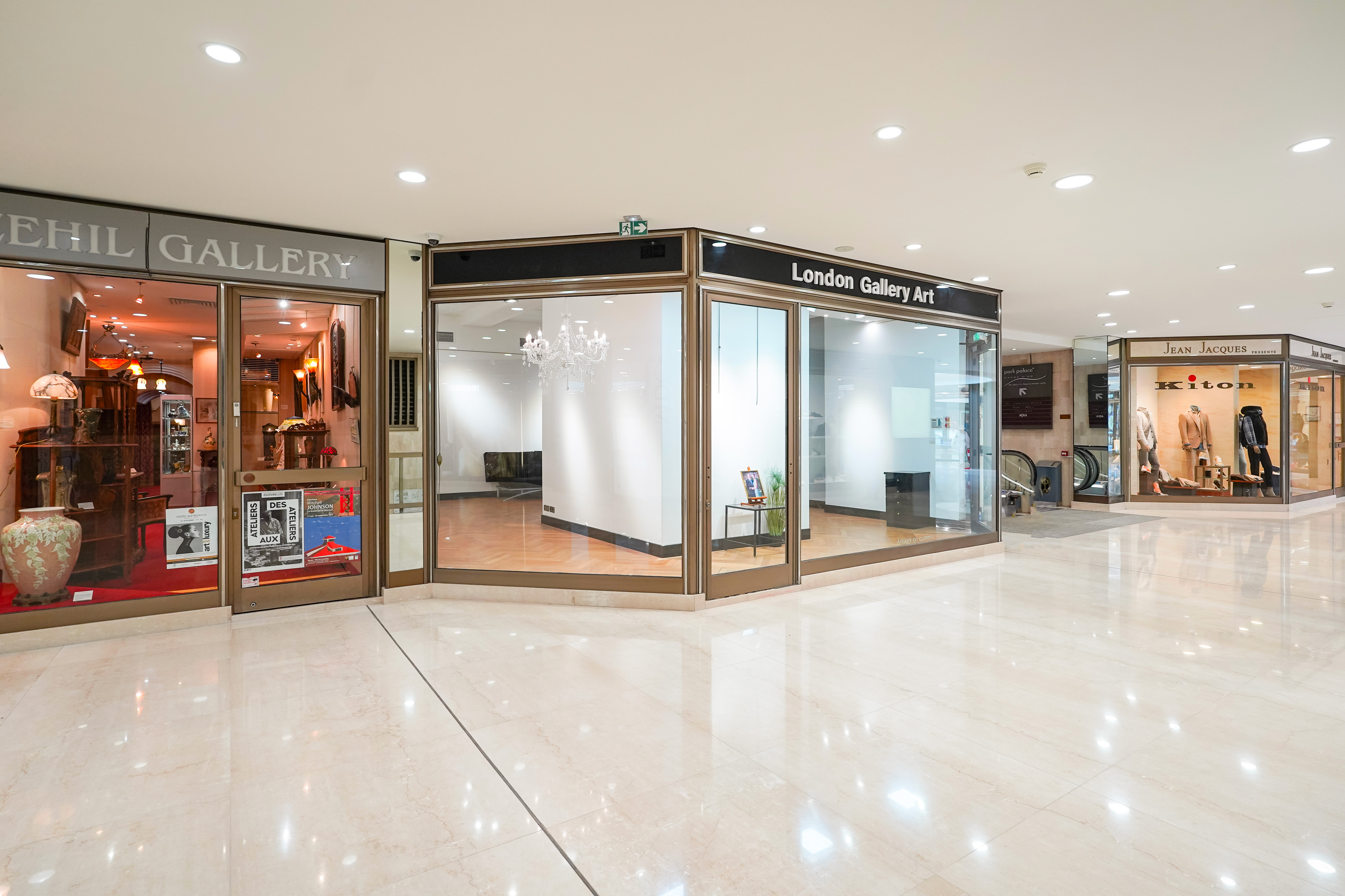 CARRÉ D'OR - PARK PALACE - LOCAL COMMERCIAL