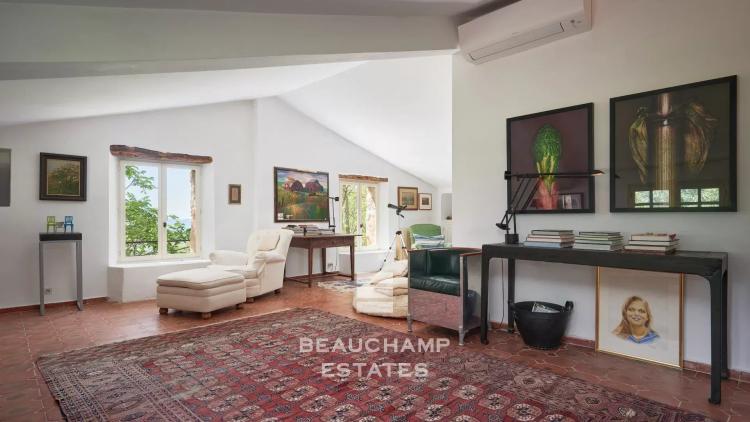 Bastide en pierre avec 7 chambres - Fayence
