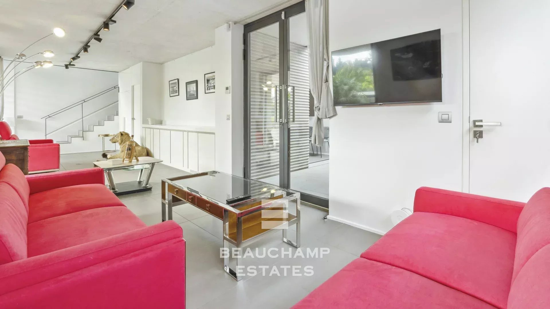Luxueuse villa contemporaine à 100 mètres du centre villa de Saint-Tropez