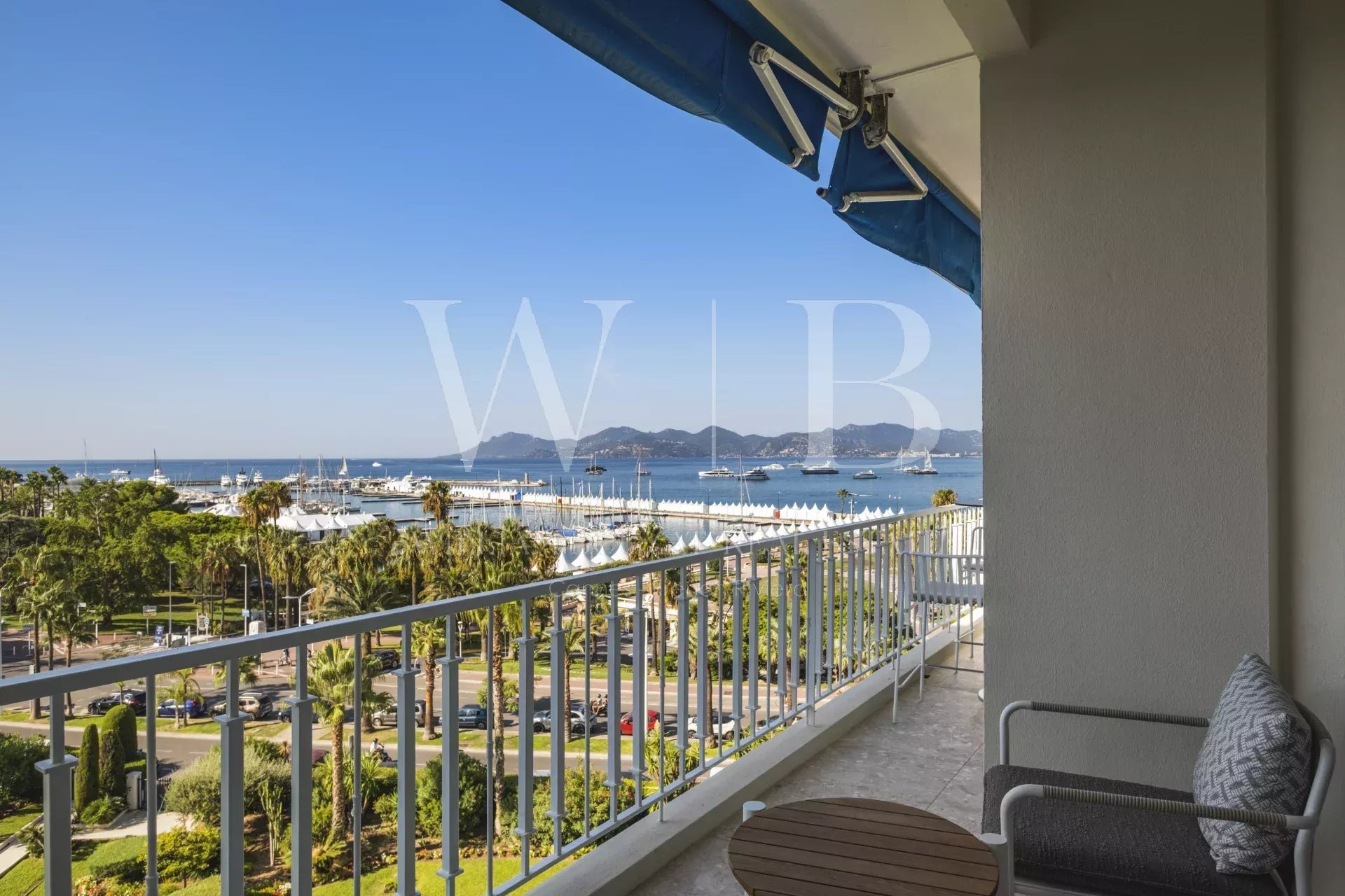 Cannes, la Croisette - Palm Beach- 4 P avec vue mer panoramique et port Canto