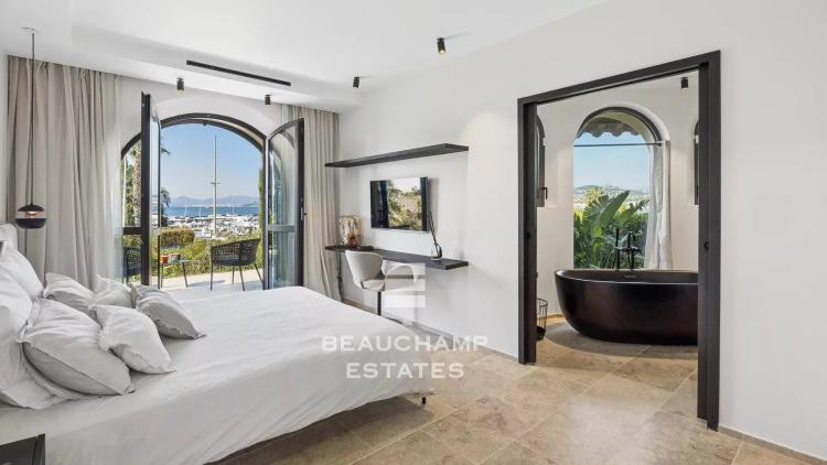 Villa contemporaine avec vue mer panoramique - Cap d'Antibes