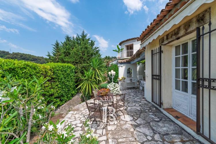 Vence - Villa provençale avec piscine et vue village