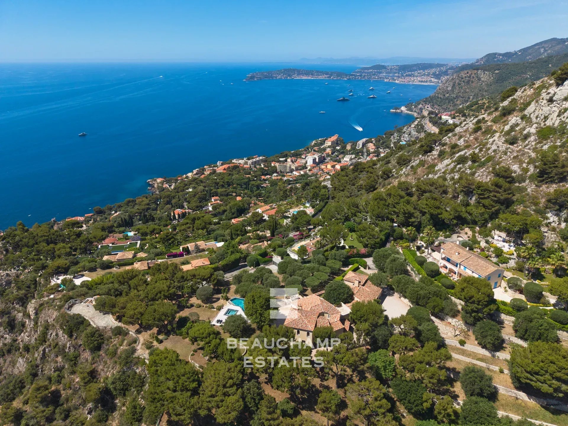 Splendide Villa Néo-Provençale à 2 min de Monaco