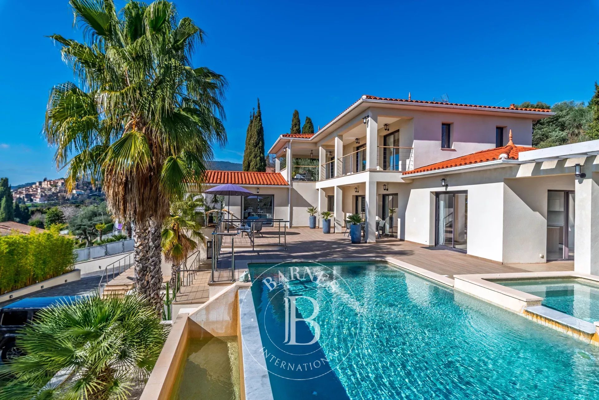 Châteauneuf-Grasse - Propriété contemporaine vue mer