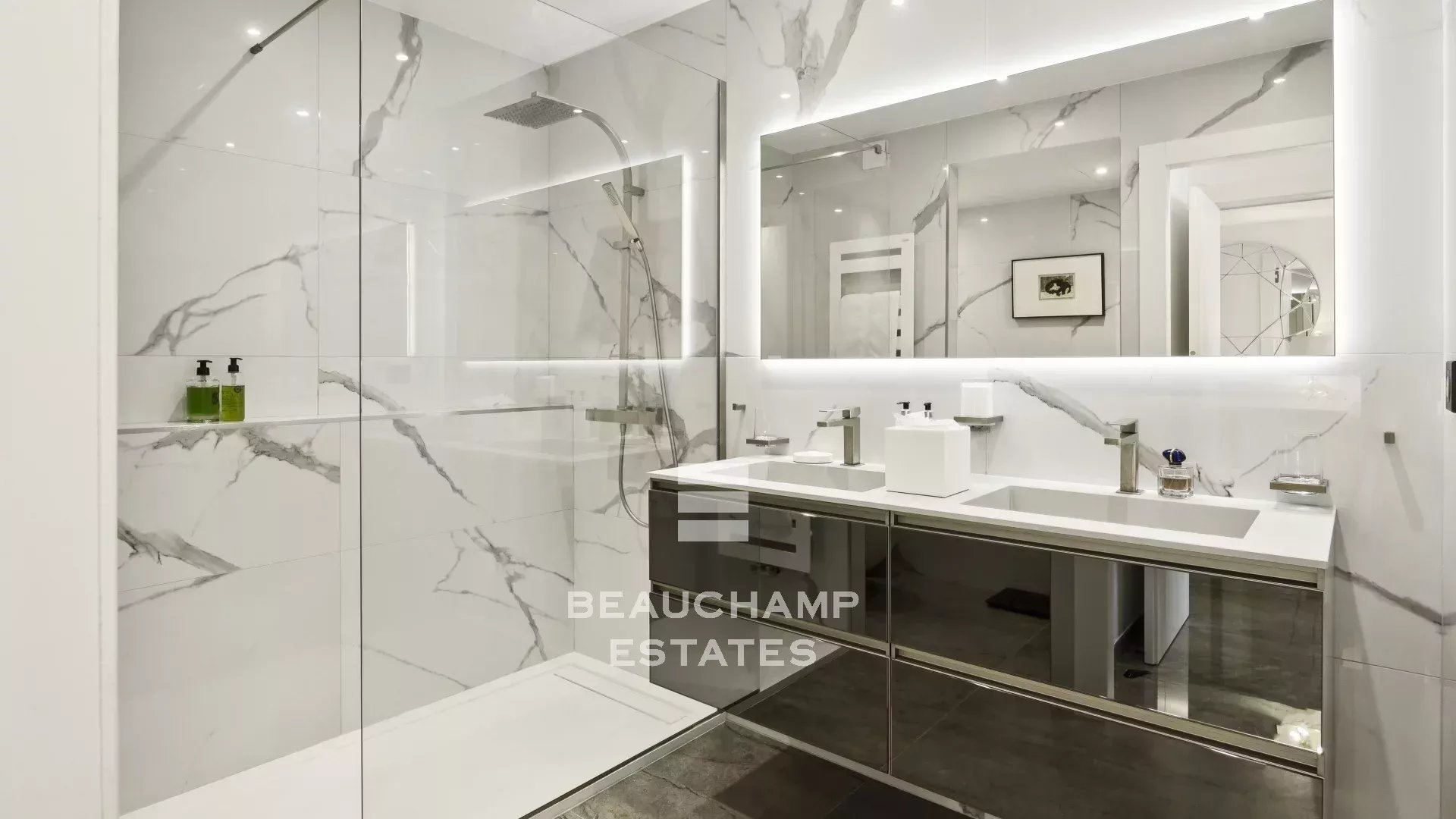 Appartement moderne avec vue mer panoramique - Croisette Cannes
