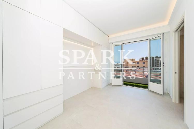 Monte Carlo - Appartement 3 pièces entièrement rénové
