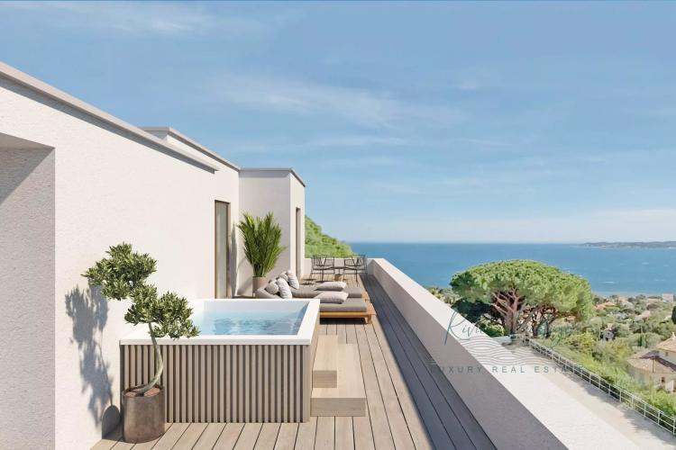 Villa avec vue mer panoramique sur la baie de Saint-Tropez