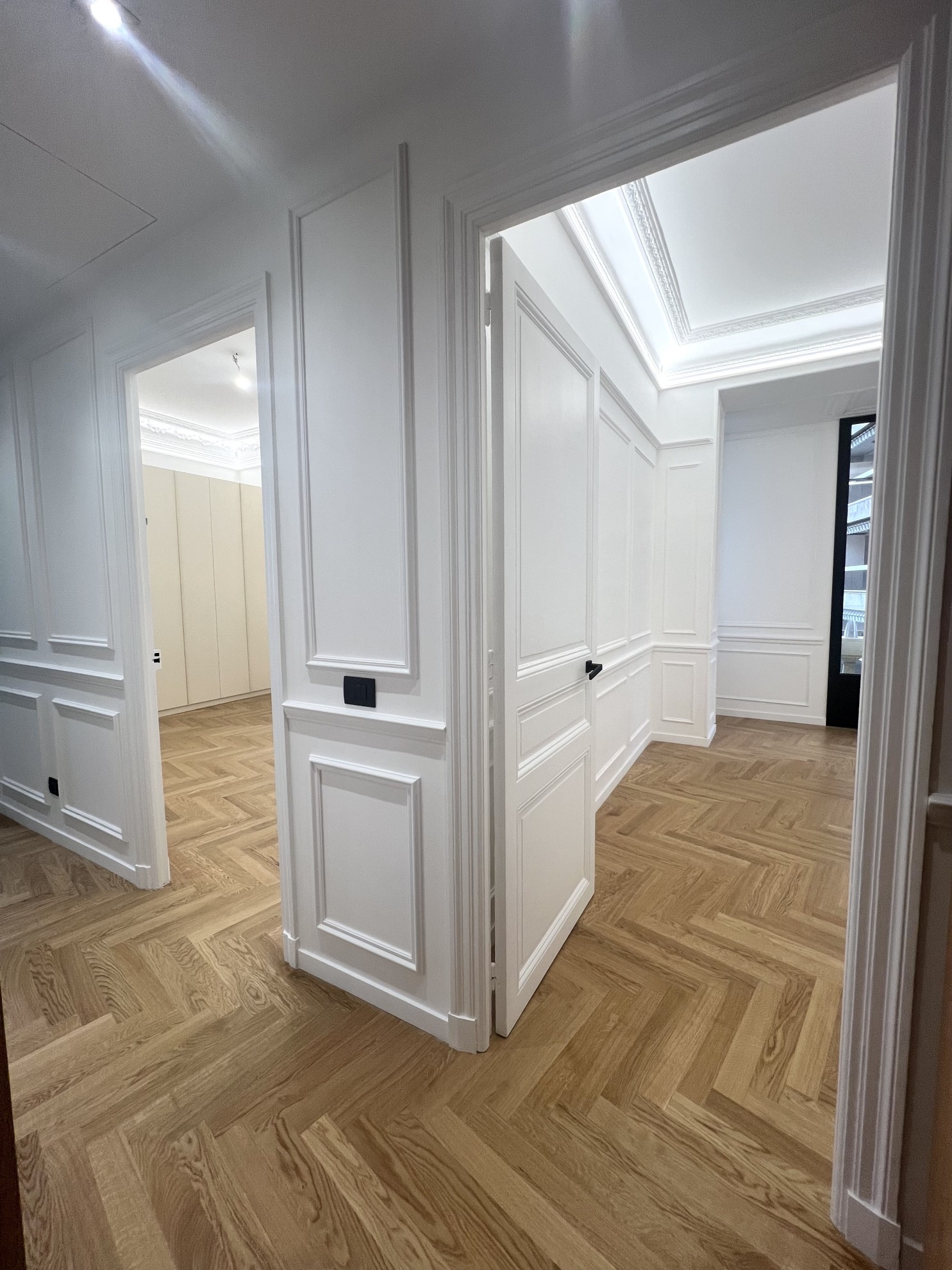 MAGNIFIQUE 5 PIÈCES RÉNOVÉ - FRANZIDO PALACE