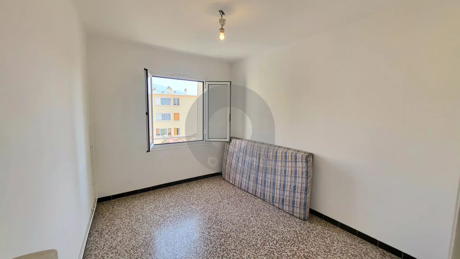 Roquebrune Cap Martin - Appartement trois pièces