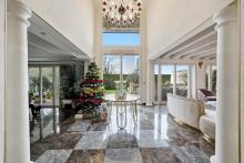 Exclusivité: Magnifique villa classique proche du golf 