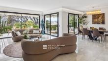 Appartement contemporain avec vue collines