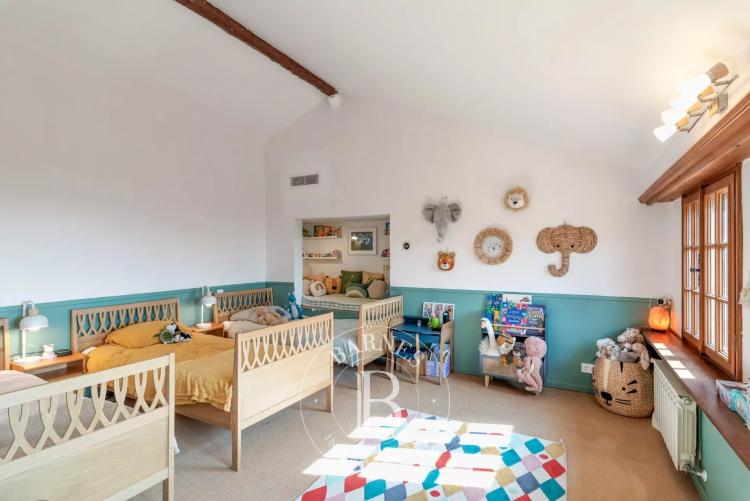 Grasse - Bastide du 18ème siècle vue mer - 8 chambres dont appartement indépendant