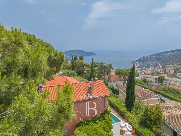 VILLEFRANCHE-SUR-MER - VILLA AVEC VUE MER