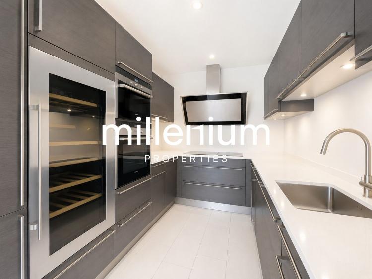 Élégant appartement familial de 145 m² en rez-de-jardin 