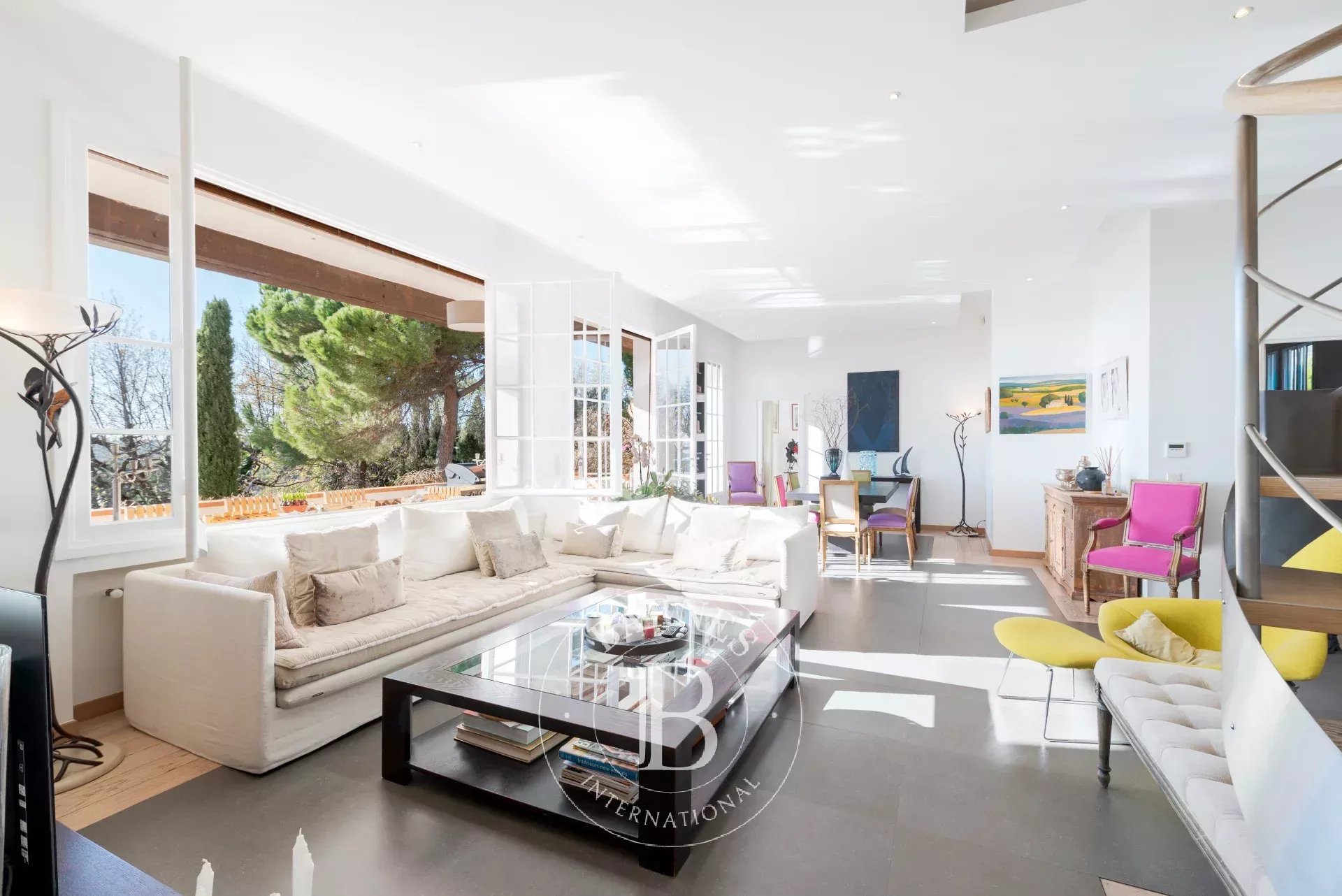 Vence – Propriété de prestige vue mer panoramique, piscine, centre-ville à pied