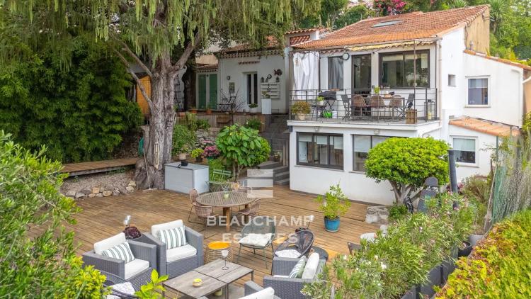 Cannes Stanislas - Charmante maison individuelle nichée dans la verdure