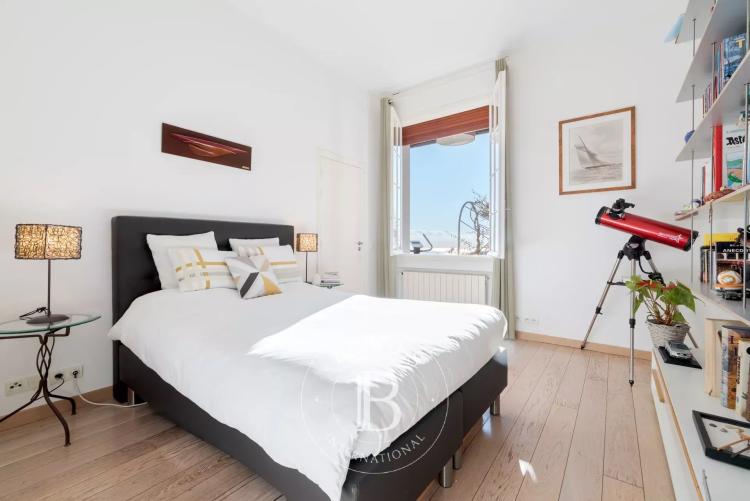 Vence – Propriété de prestige vue mer panoramique, piscine, centre-ville à pied