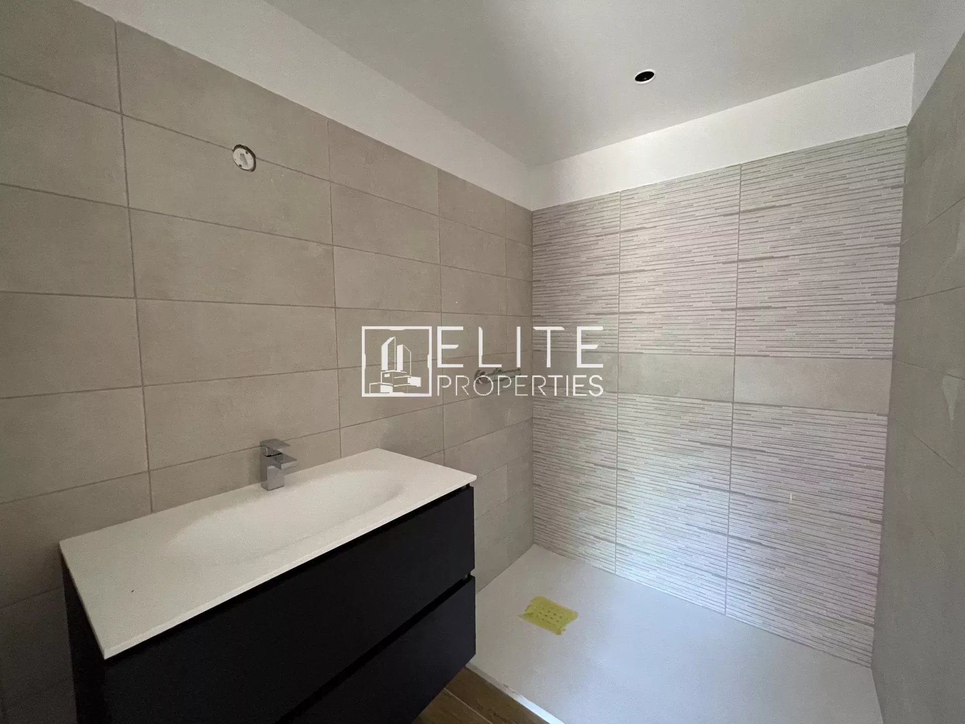 MAISON NEUVE 4 PIECES 120m² SAINT-CEZAIRE