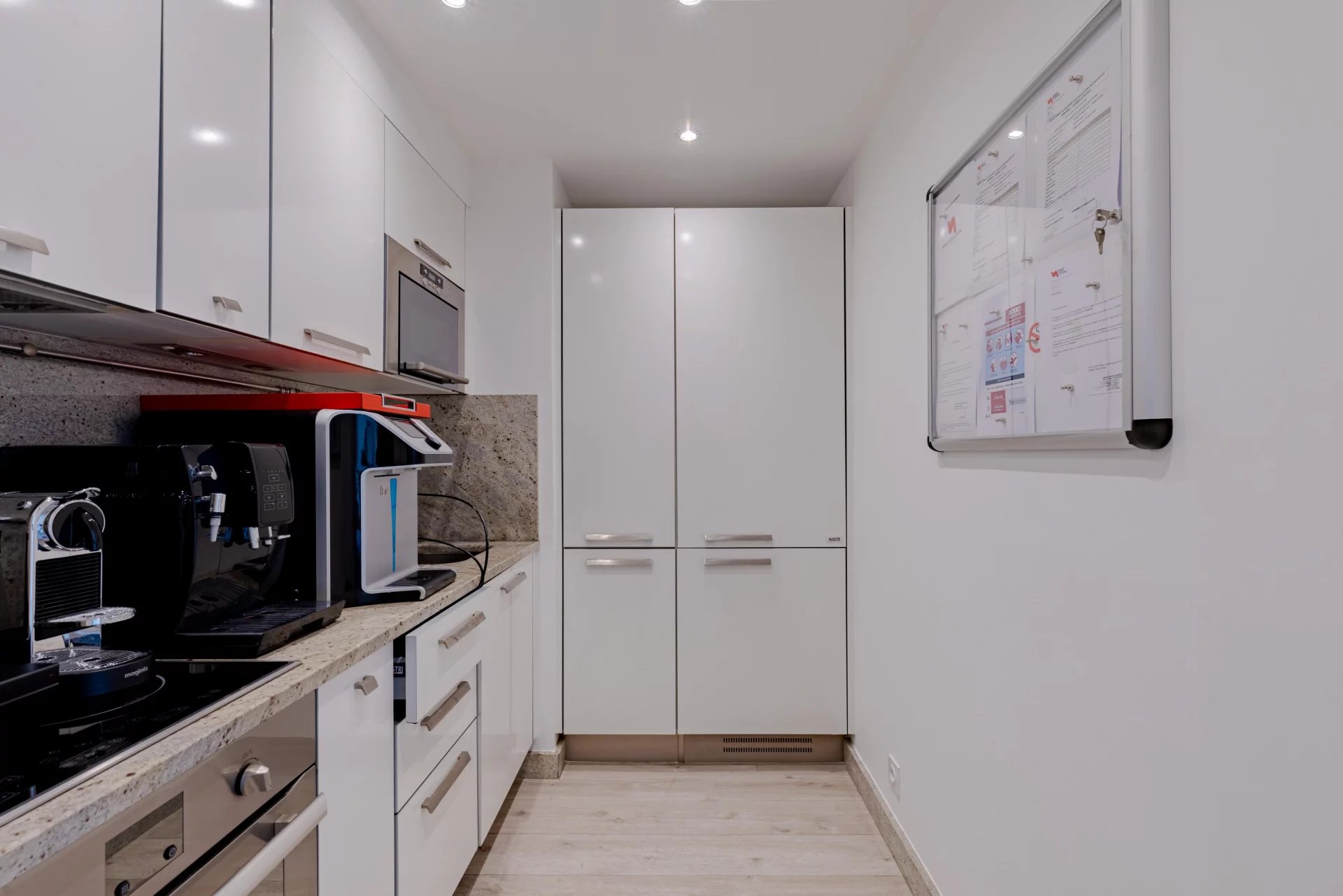 Appartement 3 pièces avec vue port et Grand Prix