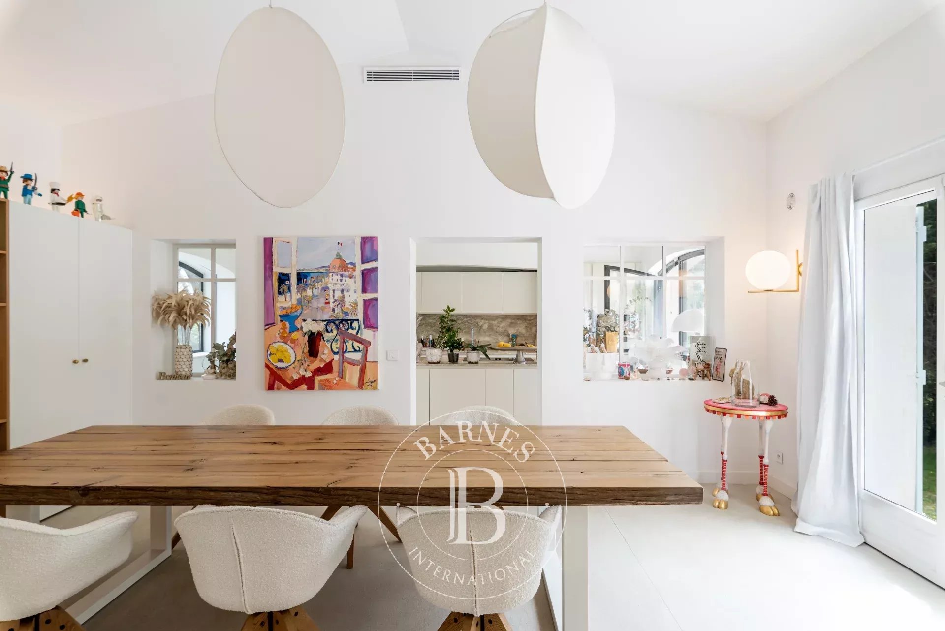 Valbonne - A pied du village - Propriété familiale rénovée - Maison d’amis - Mazet - Appartement indépendant.