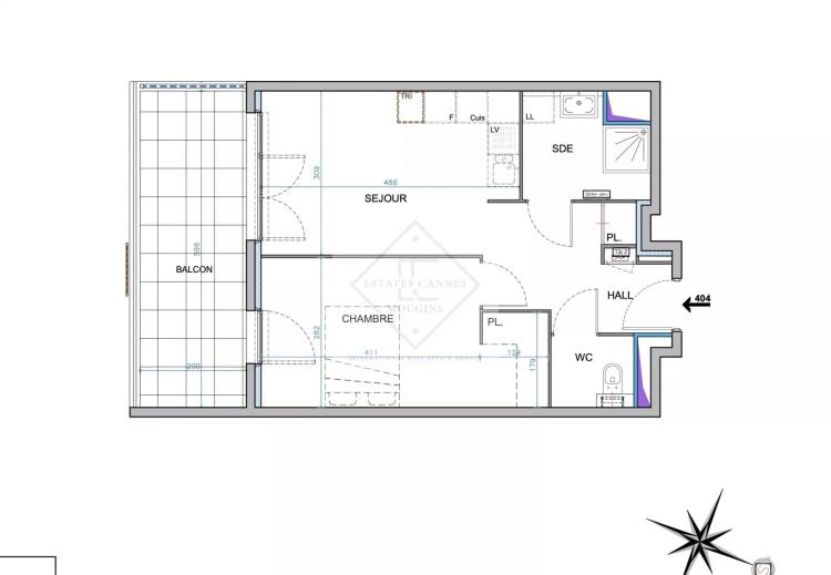 Appartement 2 pièces neuf en dernier étage — une adresse rare à deux pas de la mer, à Juan-les-Pins.