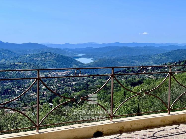 Villa provençale avec vue mer panoramique - Spéracèdes