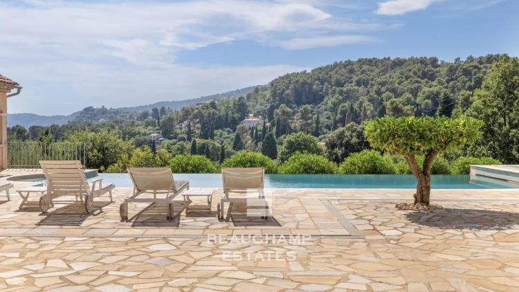 Villa plain-pied de 4 chambres avec vue panoramique - Cabris