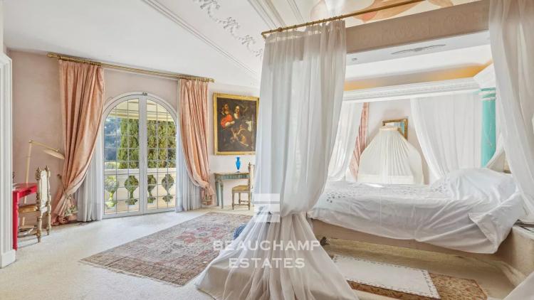 Villa palladienne avec vaste terrain - Menton