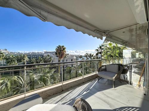 CANNES CROISETTE TERRASSE VUE MER