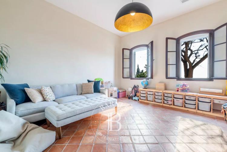 Grasse - Bastide du 18ème siècle vue mer - 8 chambres dont appartement indépendant