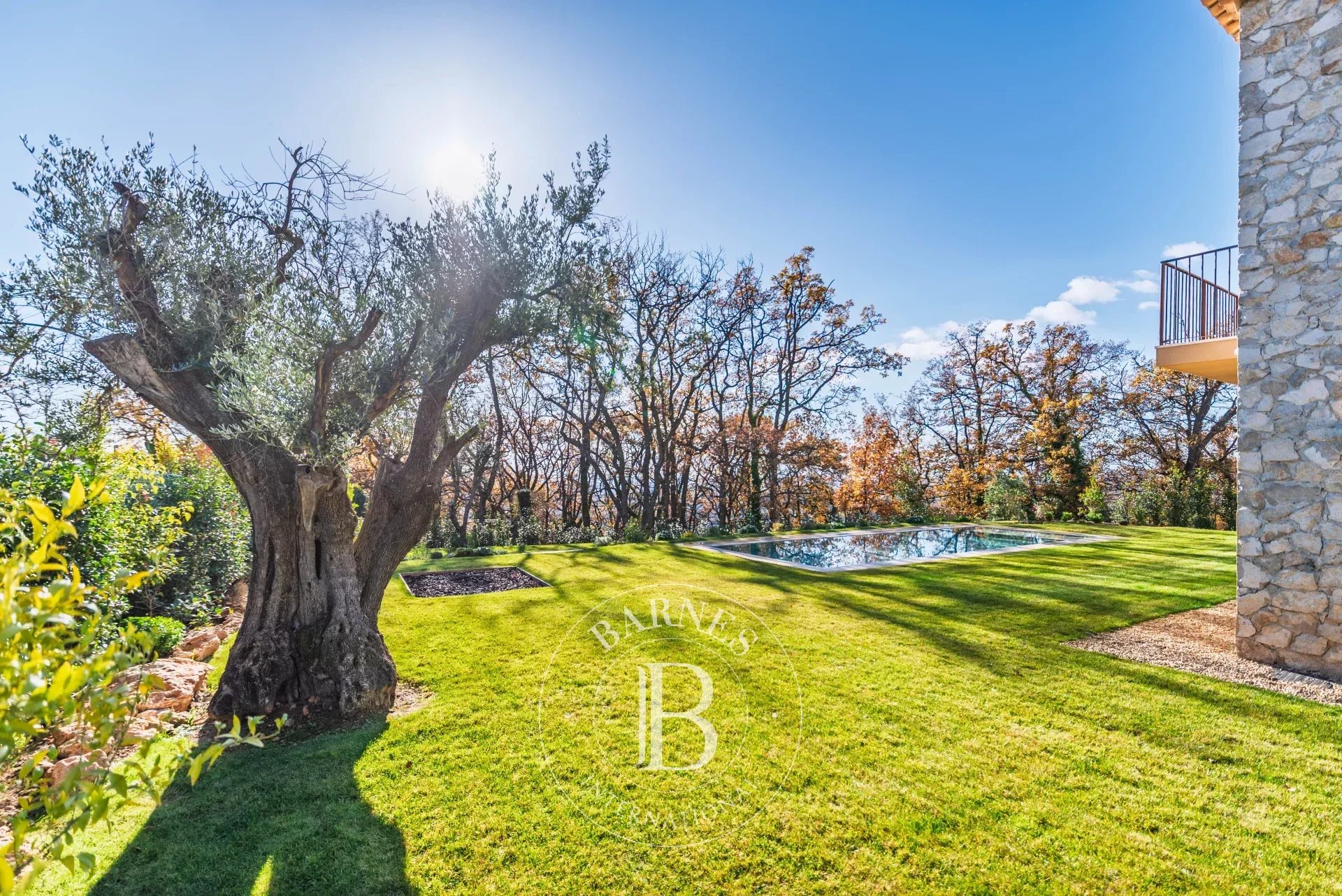 Vence - magnifique villa contemporaine neuve