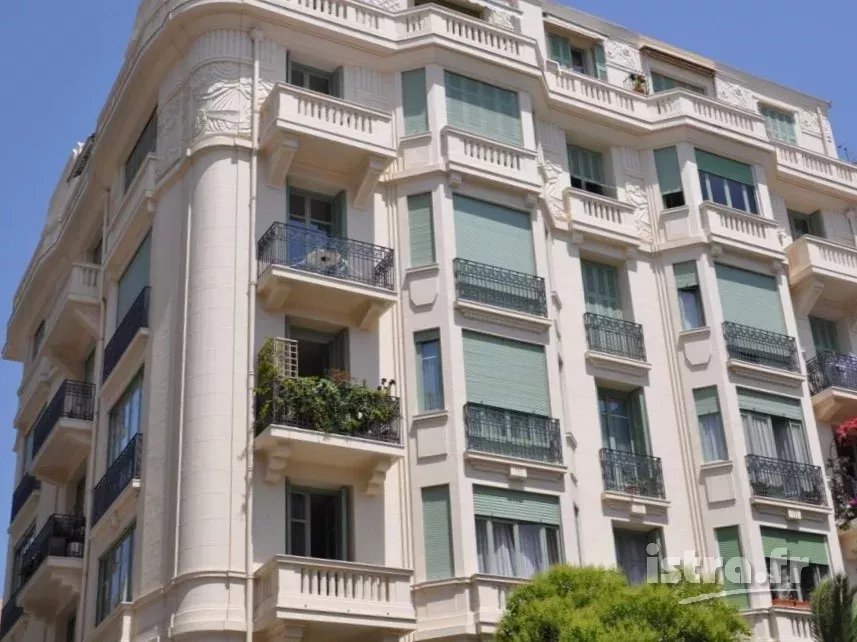 Nice proche mer – Appartement F4 rénové