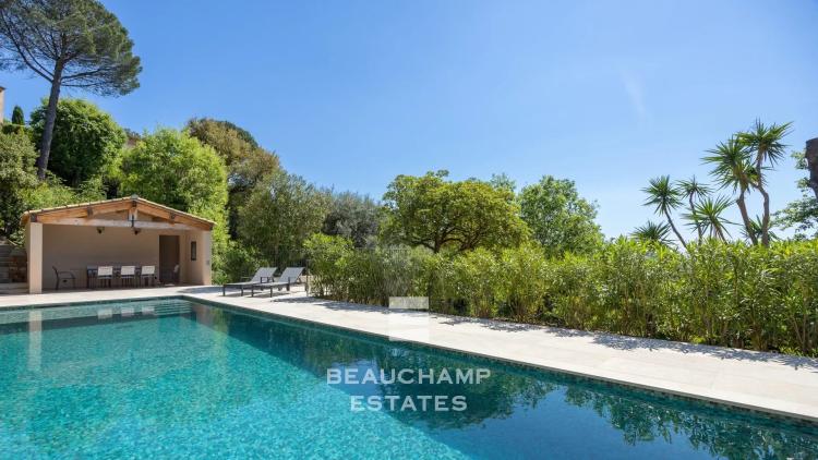 Villa néo-provençale avec vue panoramique - Gassin