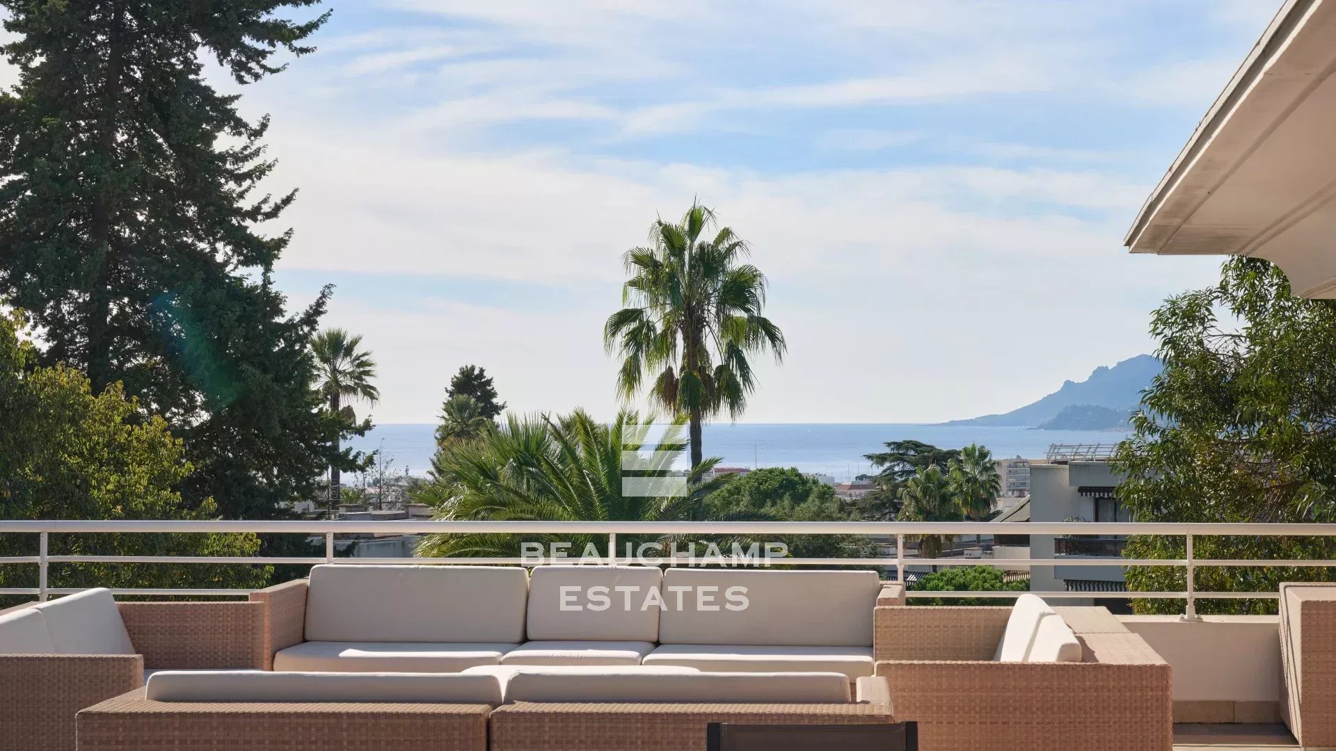 Appartement toit terrasse vue mer - Cannes