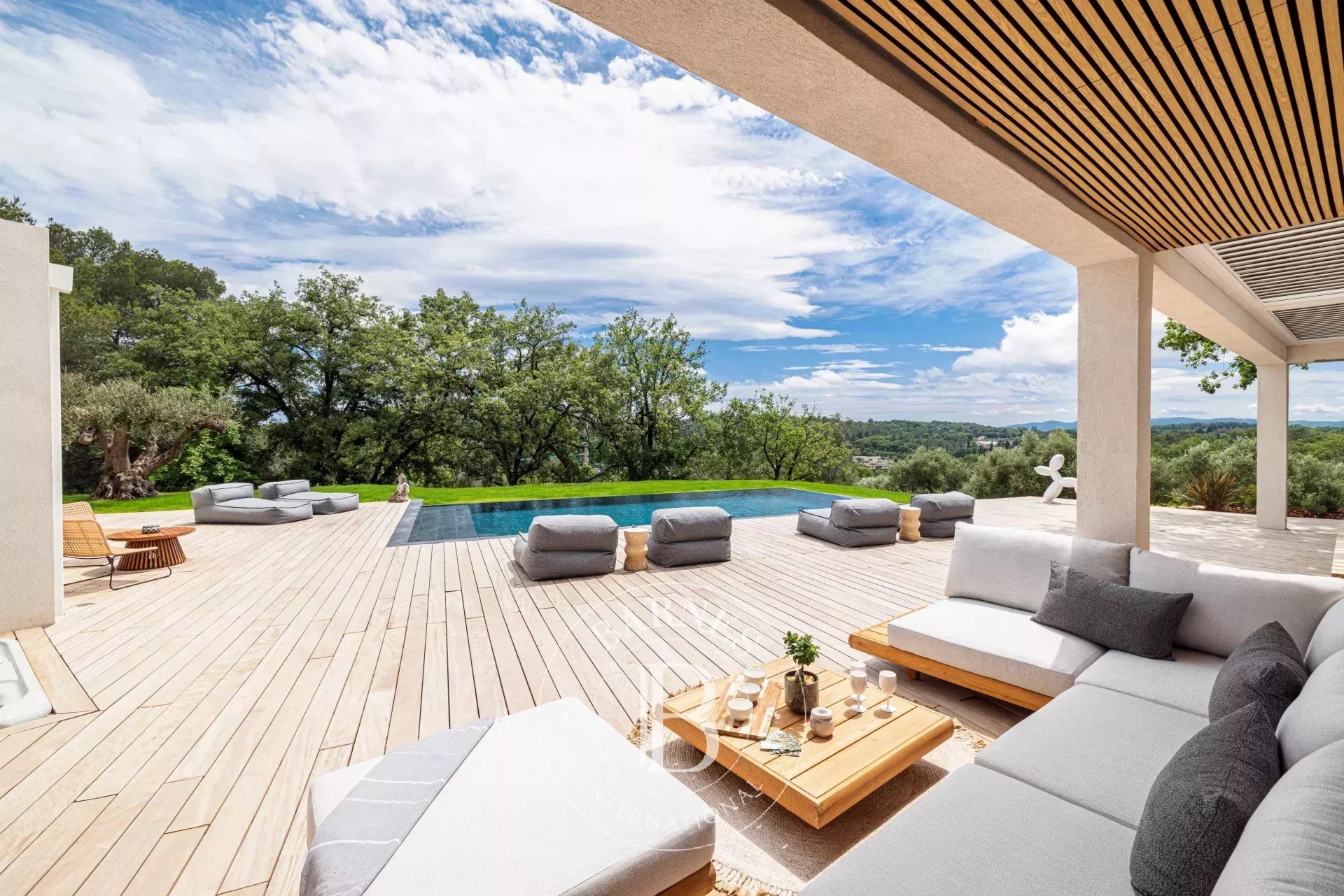 Opio - Domaine prisé et sécurisé - Villa neuve