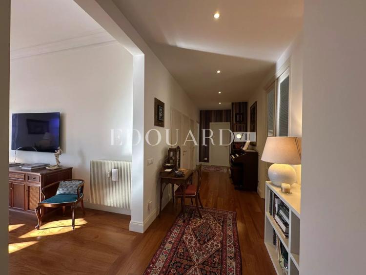 En exclusivité viager occupé sur une tête née en 1947, avec 600.000 € de bouquet plus 470 € de rente mensuelle