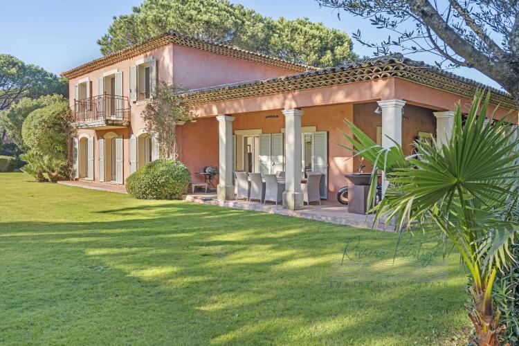 Villa provençale avec piscine à 5 minutes du cœur de Saint-Tropez