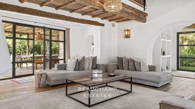 Propriété de charme 5 chambres avec piscine à Mougins