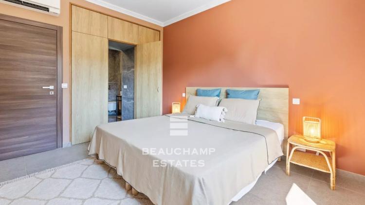 Villa néo-provençale 5 chambres avec piscine - Golf Juan