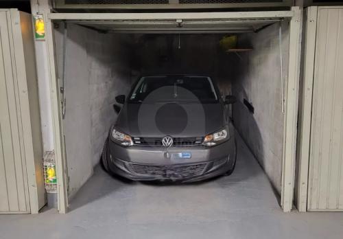 Menton centre - garage - nue propriété
