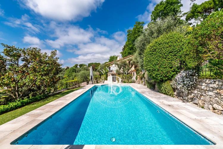 Villa, Chateauneuf-Grasse, Vue mer, Piscine, 4 chambres, studio