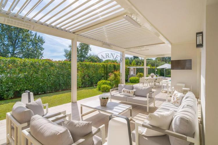 VILLA MOUGINS – VAUMARRE – À QUELQUES MINUTES DU CENTRE
