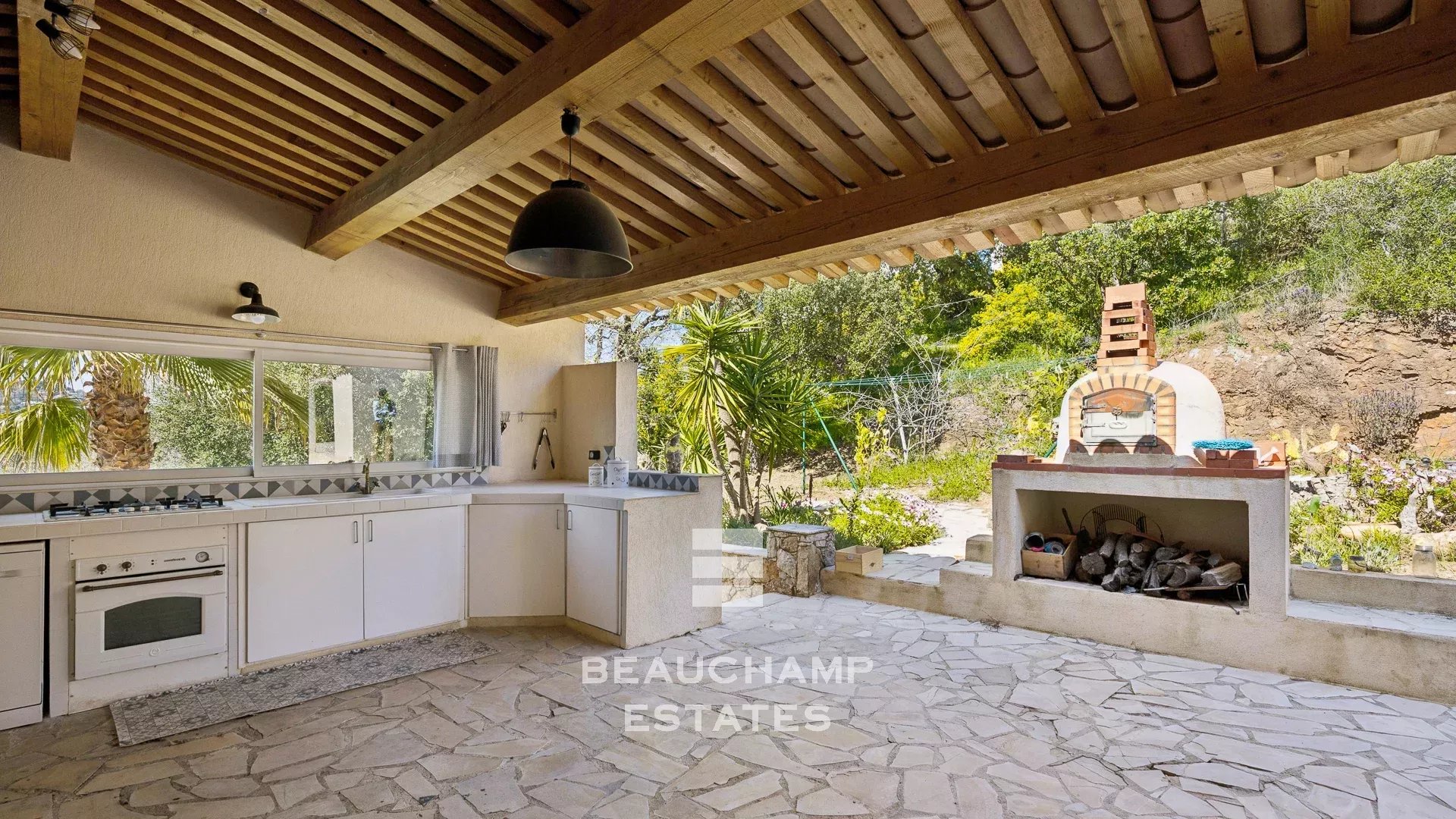 Villa provençale 5 chambres - Fréjus