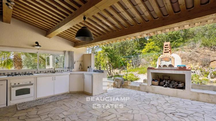 Villa provençale 5 chambres - Fréjus
