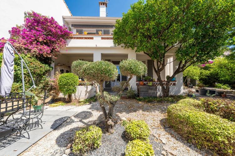 CANNES STANISLAS MAISON DE CARACTERE 6P JARDIN VUE MER GARAGE