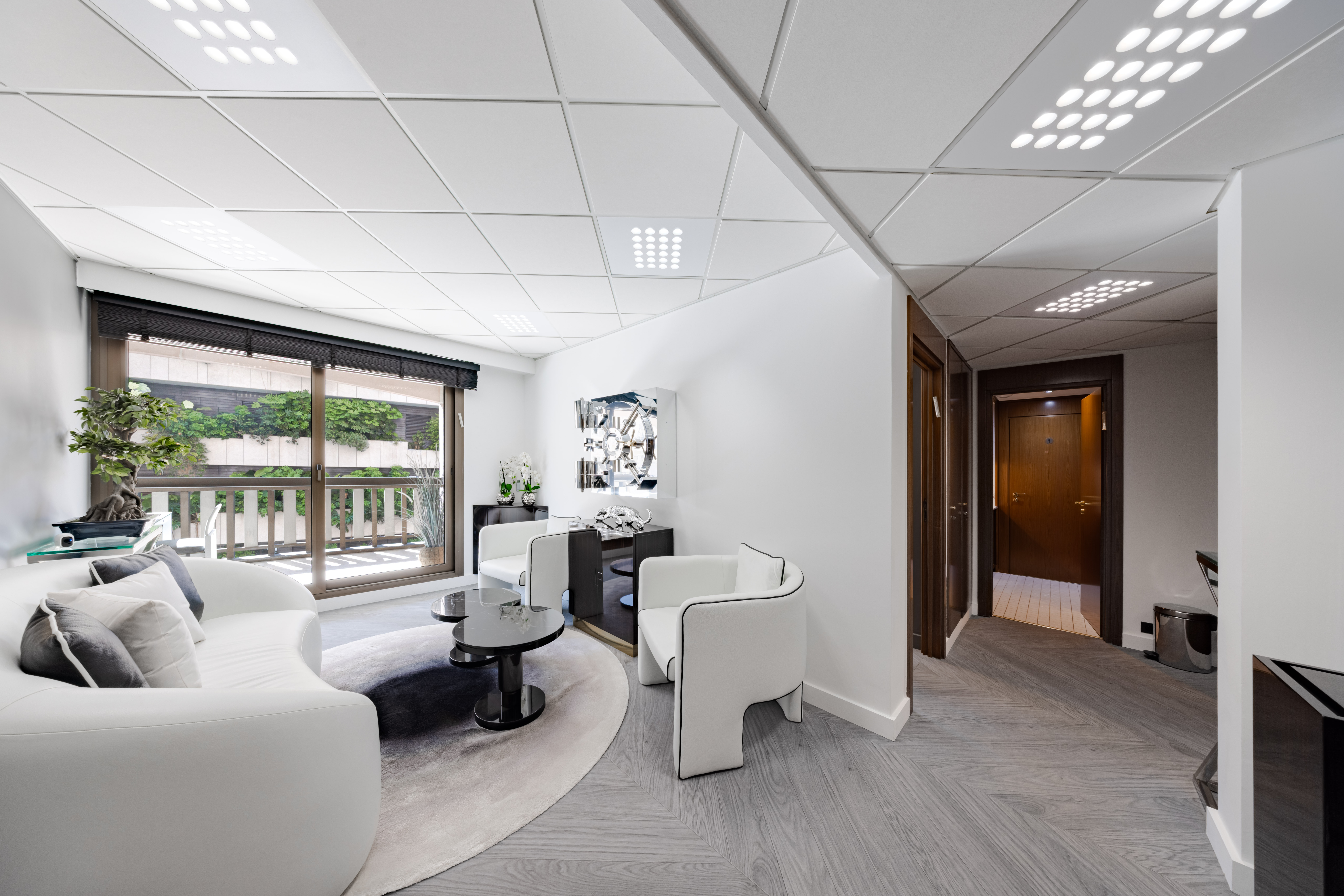 SPACIEUX BUREAUX - CARRE D'OR