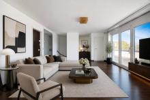 En exclusivité – Attique duplex d’exception avec vue panoramique à Saint-Jean