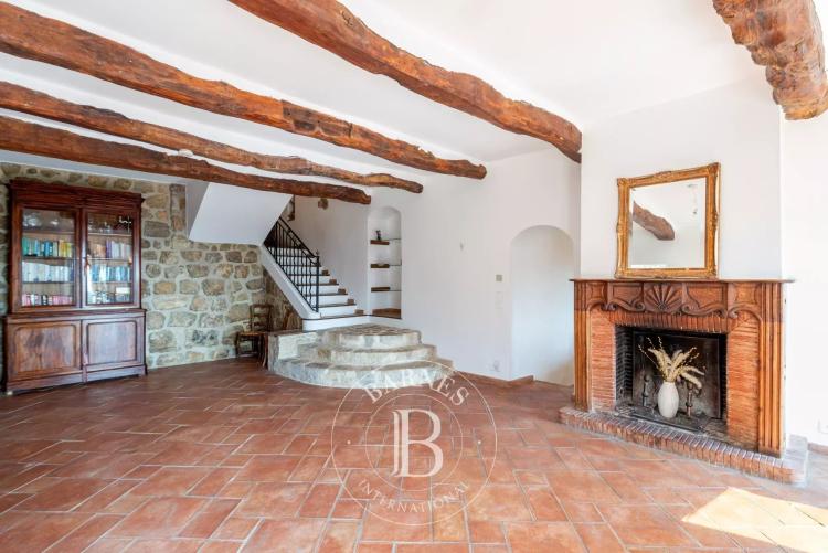 Grasse - Bastide du 18ème siècle vue mer - 8 chambres dont appartement indépendant