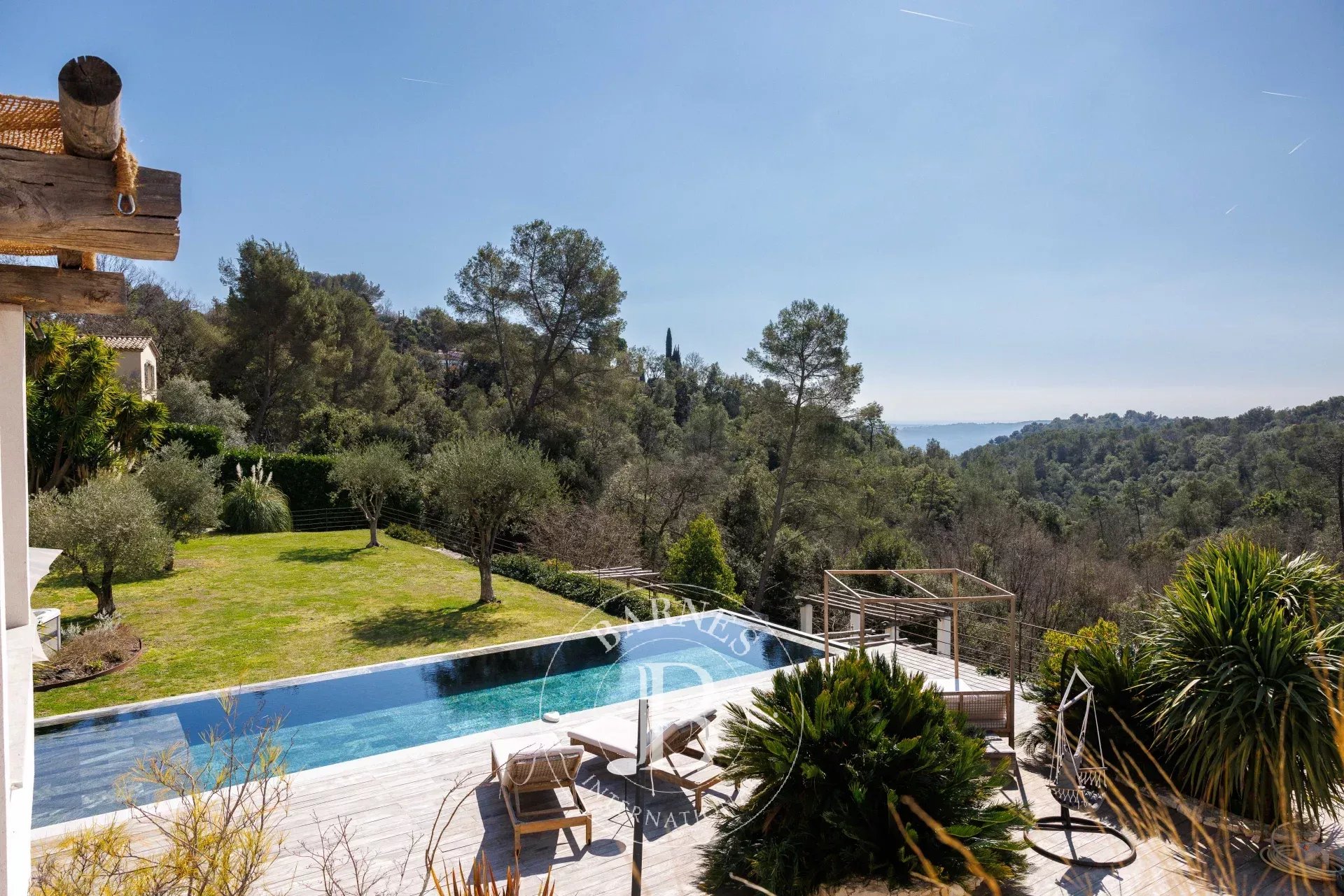Saint-Paul-de-Vence – Domaine d’exception aux vues imprenables sur le Cap d’Antibes